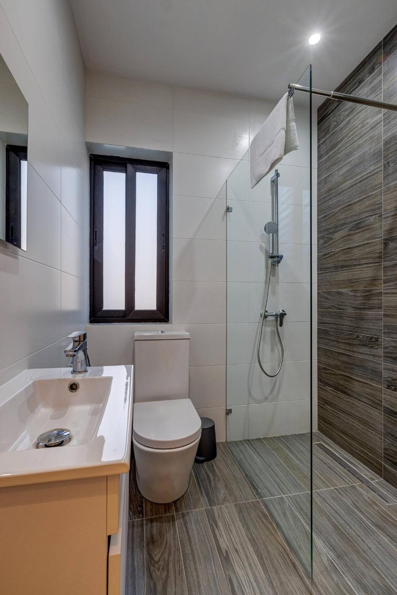 Stunning 3bed With Views By Homely *